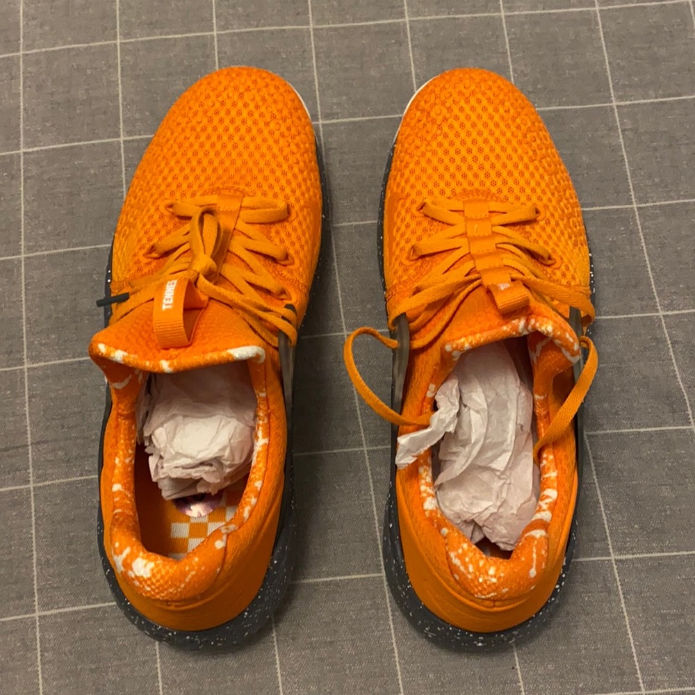 Nike Tennessee BRAND NEW, never used, NO BOX